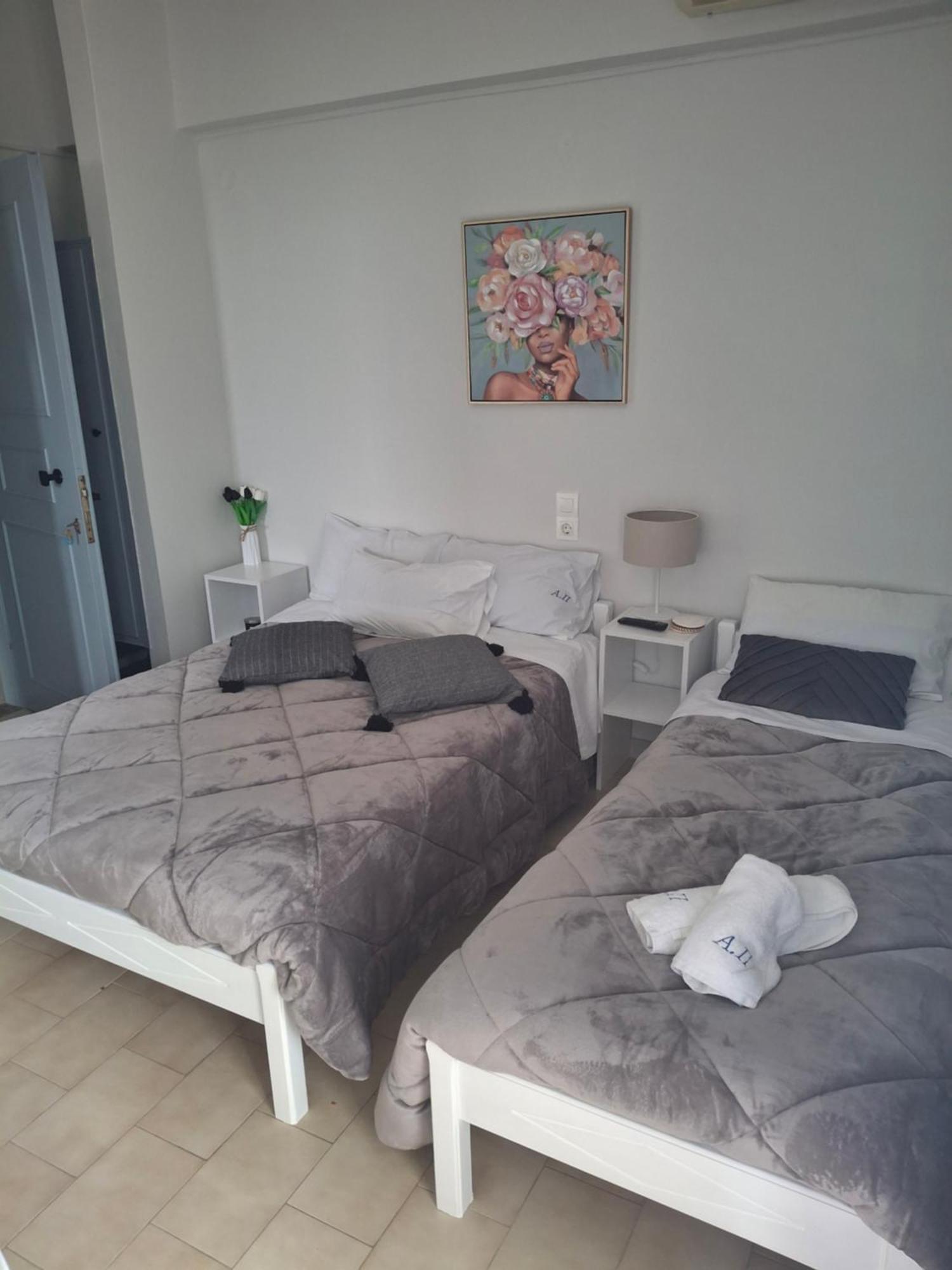 Alexandra Studios Néos Pírgos Exteriör bild